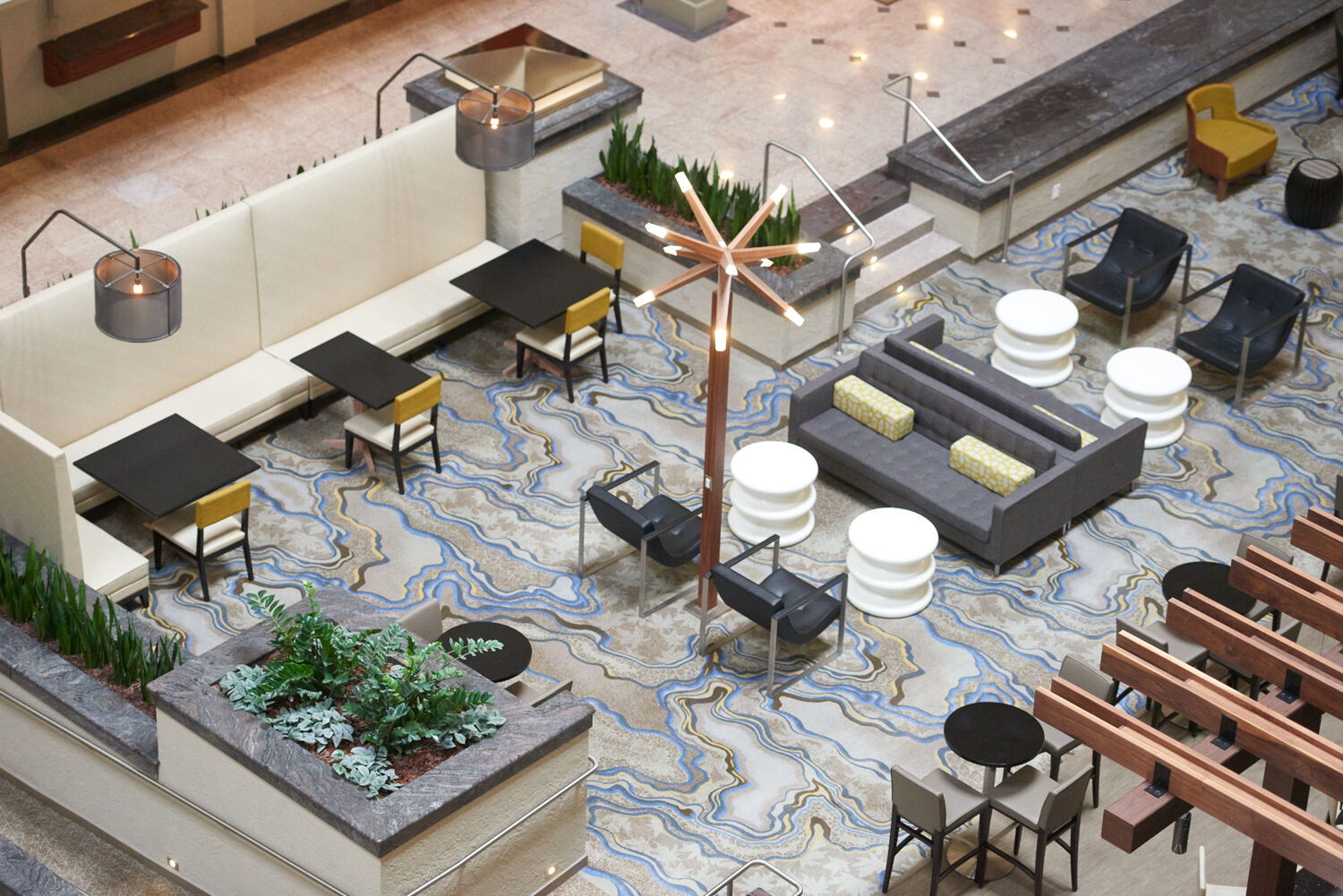 Doubletree By Hilton Convention Center Fresno